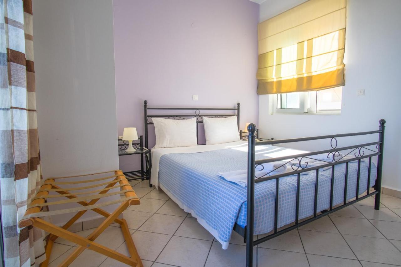 Blue Villas Agia Marina Esterno foto