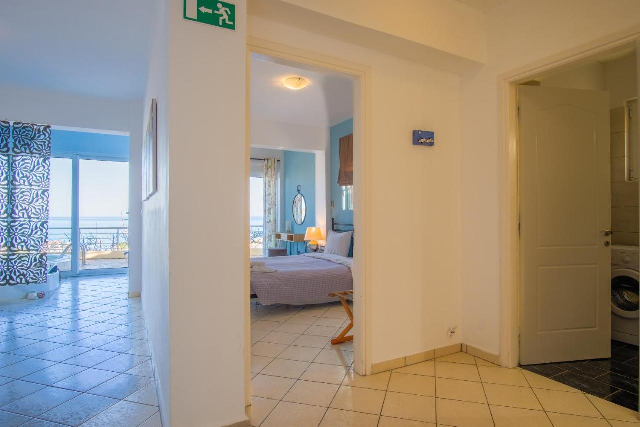 Blue Villas Agia Marina Esterno foto